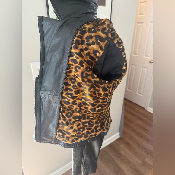 Pelle Studio Womens Motorcycle Jacket | Genuine Leather | Size: M - Picture 5 of 13